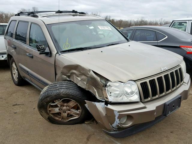 1J8HR48N45C562904 - 2005 JEEP GRAND CHER BEIGE photo 1