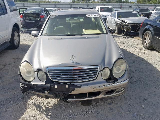 WDBUF65J15A689275 - 2005 MERCEDES-BENZ E 320 GOLD photo 9