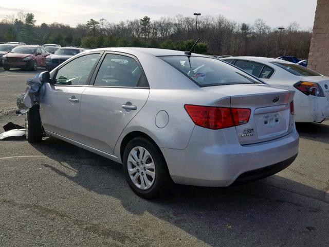 KNAFU4A25D5658232 - 2013 KIA FORTE EX SILVER photo 3