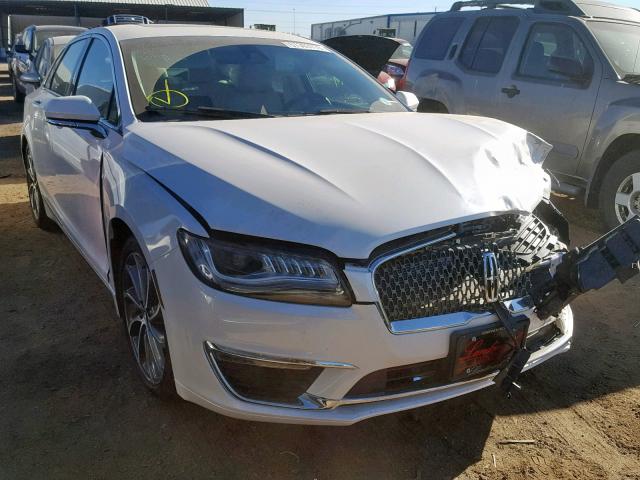 3LN6L5F93JR629155 - 2018 LINCOLN MKZ RESERV WHITE photo 1