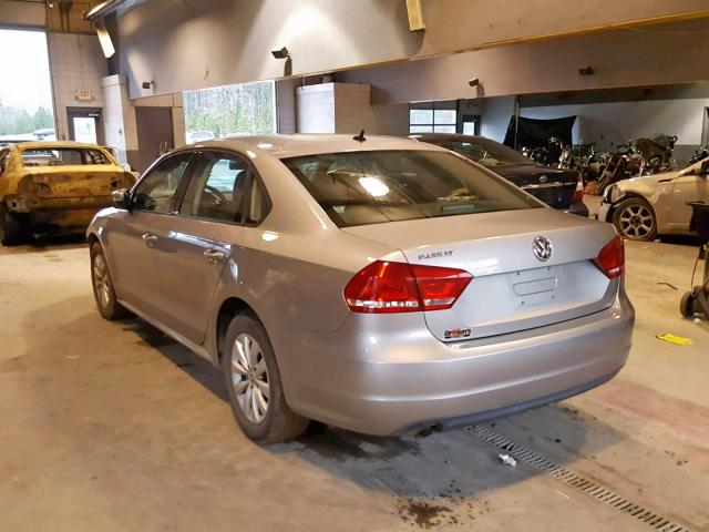 1VWAH7A32DC081261 - 2013 VOLKSWAGEN PASSAT S SILVER photo 3