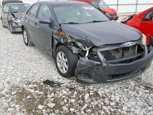 4T1BF3EK9BU634207 - 2011 TOYOTA CAMRY BASE GRAY photo 1