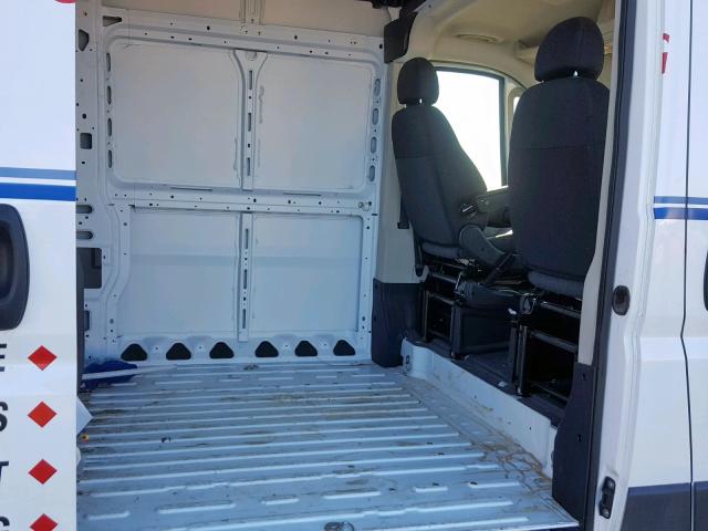 3C6TRVCG6JE101956 - 2018 RAM PROMASTER 白色 照片 6