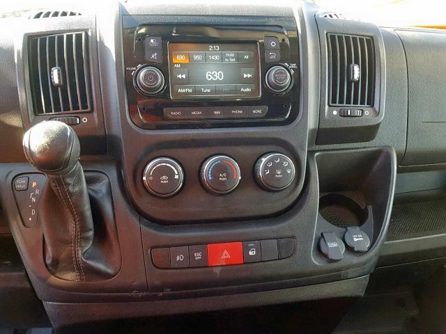 3C6TRVCG6JE101956 - 2018 RAM PROMASTER 白色 照片 9