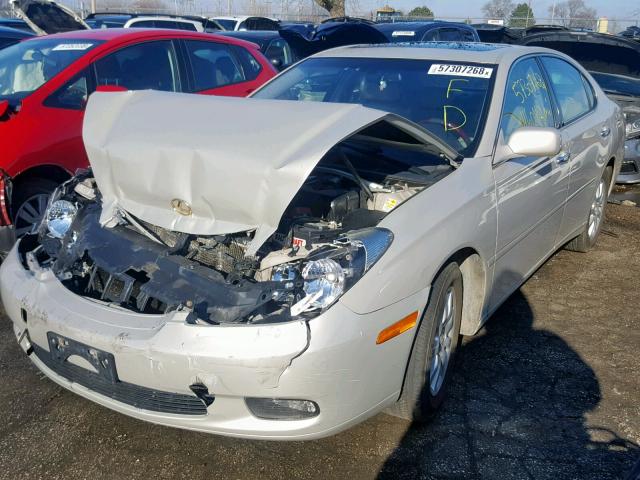 JTHBA30G440019501 - 2004 LEXUS ES 330 BEIGE photo 2