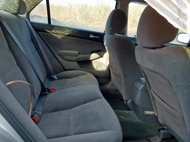 1HGCM55186A137370 - 2006 HONDA ACCORD VAL SILVER photo 6