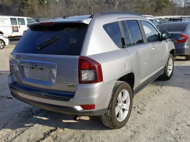 1C4NJDBBXGD549829 - 2016 JEEP COMPASS SP SILVER photo 4