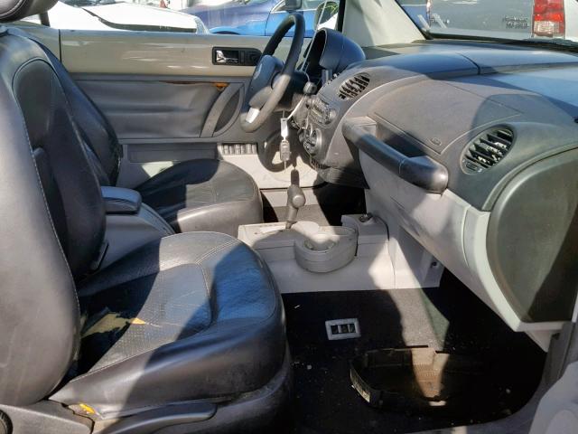 3VWCK21Y03M320196 - 2003 VOLKSWAGEN NEW BEETLE 奶油色 照片 5