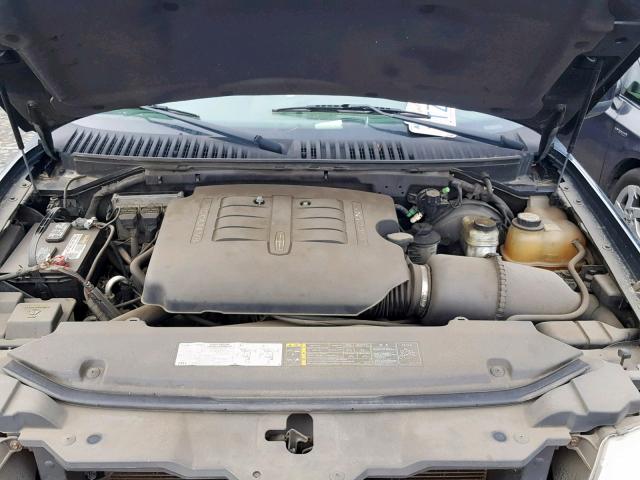 5LMFU28R94LJ26223 - 2004 LINCOLN NAVIGATOR BLACK photo 7