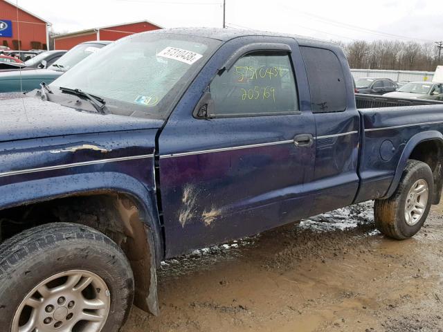 1D7HG12XX3S118506 - 2003 DODGE DAKOTA SXT BLUE photo 9