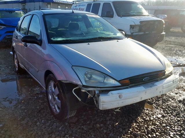 3FAFP37392R236534 - 2002 FORD FOCUS ZX5 SILVER photo 1