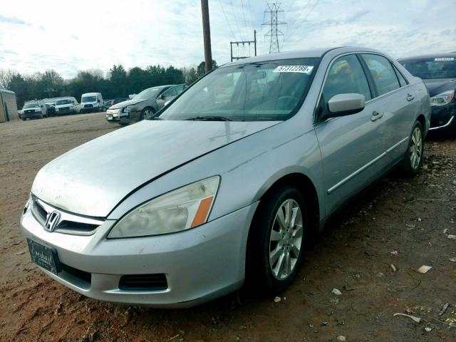 1HGCM66477A086248 - 2007 HONDA ACCORD SE SILVER photo 2