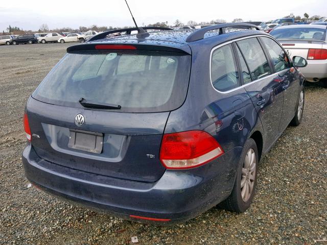 3VWTL81K49M277275 - 2009 VOLKSWAGEN JETTA TDI BLUE photo 4