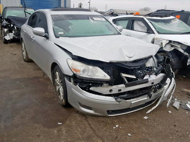 KMHGC46F99U060806 - 2009 HYUNDAI GENESIS 4. SILVER photo 1