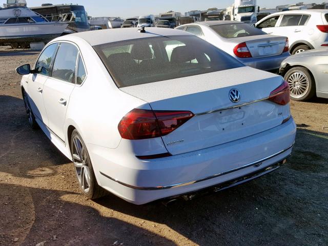 1VWDT7A34HC035187 - 2017 VOLKSWAGEN PASSAT R-L WHITE photo 3