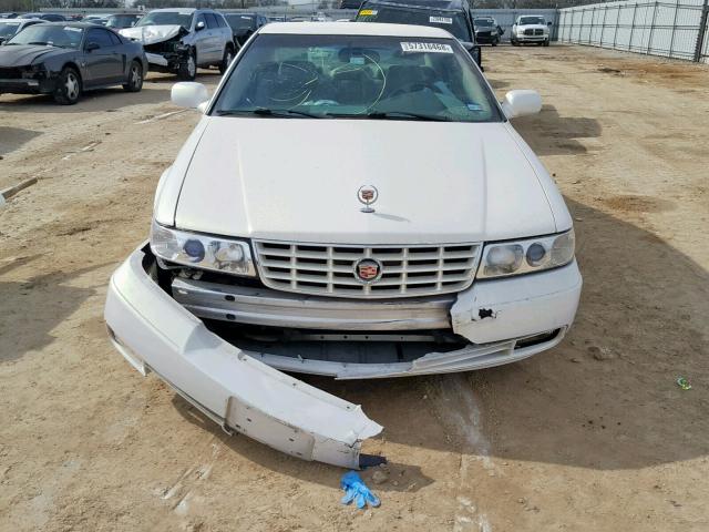 1G6KS54Y44U159427 - 2004 CADILLAC SEVILLE SL WHITE photo 9