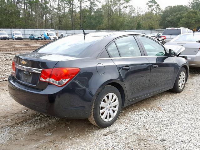 1G1PC5SH8B7107161 - 2011 CHEVROLET CRUZE LS BLACK photo 4