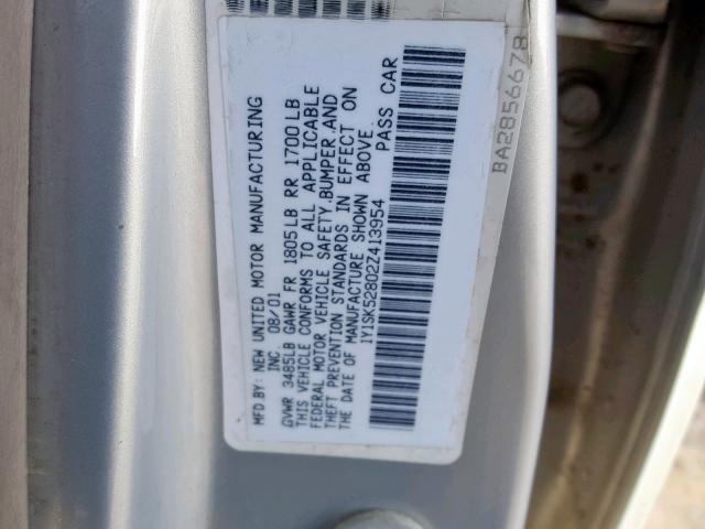 1Y1SK52802Z413954 - 2002 CHEVROLET GEO PRIZM SILVER photo 10