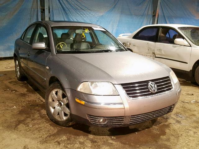 WVWRH63B01E154003 - 2001 VOLKSWAGEN PASSAT GLX 灰色 照片 1