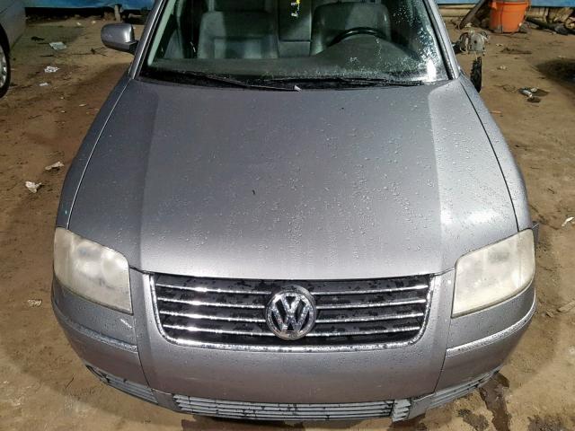 WVWRH63B01E154003 - 2001 VOLKSWAGEN PASSAT GLX 灰色 照片 7