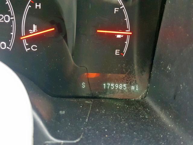 5LMFU28R24LJ18416 - 2004 LINCOLN NAVIGATOR 银色 照片 8