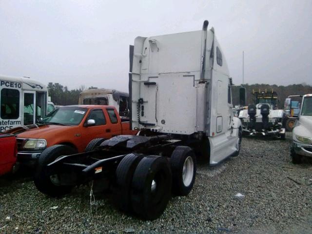 1FUJA6CV07LX53492 - 2007 FREIGHTLINER CONVENTION WHITE photo 4