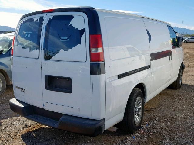 1GCSGAFX5C1181500 - 2012 CHEVROLET EXPRESS G1 WHITE photo 4