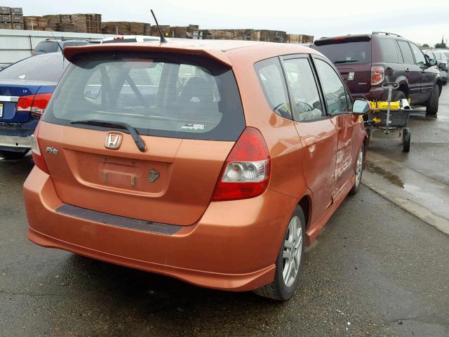 JHMGD38628S051236 - 2008 HONDA FIT SPORT ORANGE photo 4