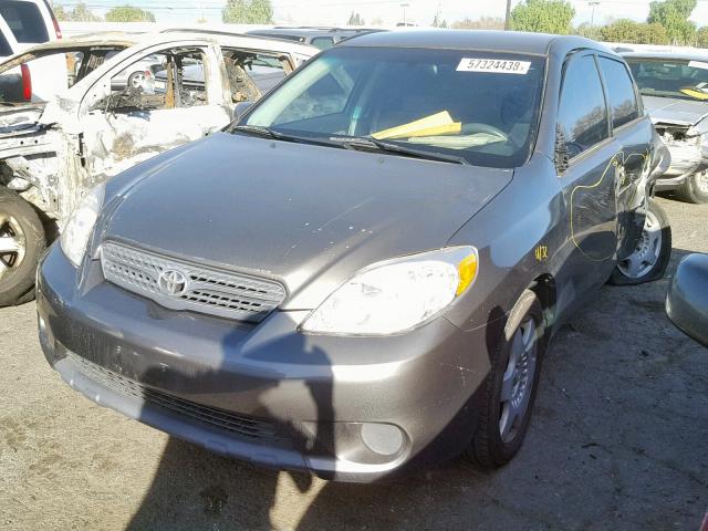 2T1KR32E87C680528 - 2007 TOYOTA MATRIX GRAY photo 2