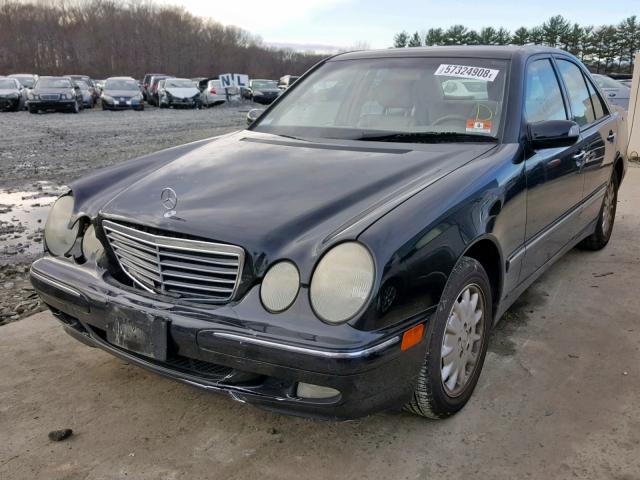 WDBJF82J9YX041929 - 2000 MERCEDES-BENZ E 320 4MAT BLACK photo 2