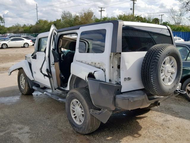 5GTDN136068281941 - 2006 HUMMER H3 WHITE photo 3