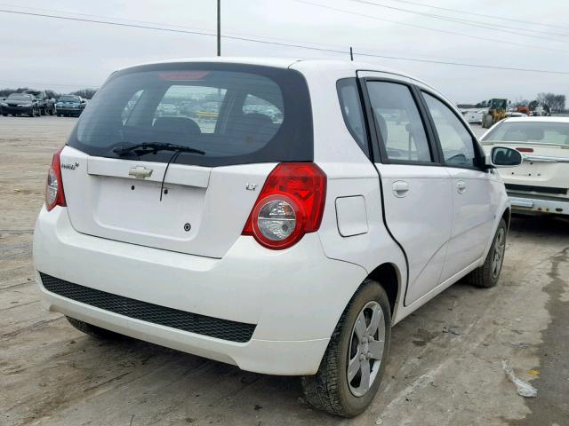 KL1TD66E79B390191 - 2009 CHEVROLET AVEO LS WHITE photo 4