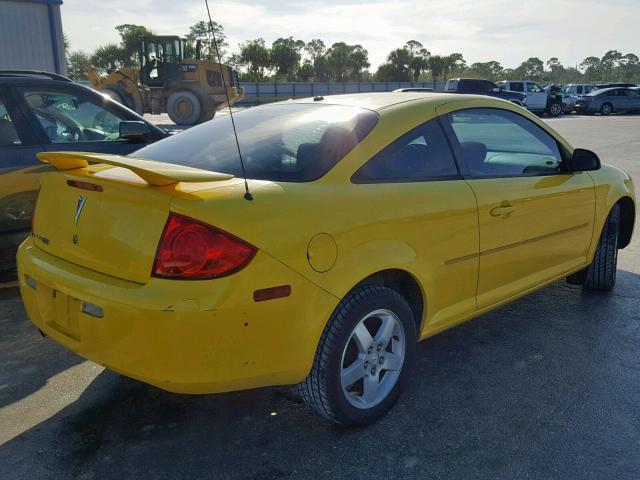 1G2AL18F887200741 - 2008 PONTIAC G5 YELLOW photo 4