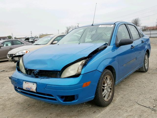 1FAFP34N47W267491 - 2007 FORD FOCUS ZX4 BLUE photo 2