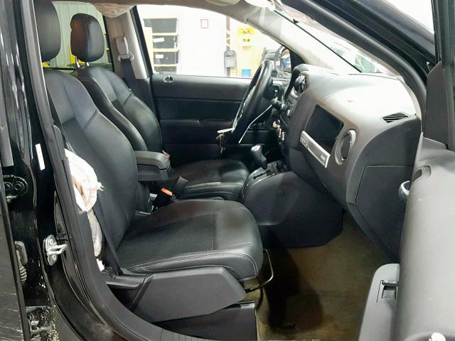 1C4NJCBA4GD703209 - 2016 JEEP COMPASS SP შავი ფოტო 5