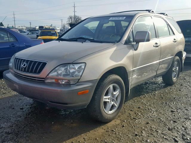 JTJHF10U230302143 - 2003 LEXUS RX 300 GOLD photo 2