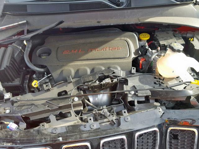 3C4NJCAB8JT468020 - 2018 JEEP COMPASS SP 红色 照片 7