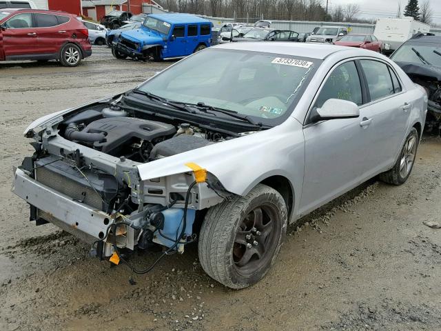 1G1ZC5E00A4102275 - 2010 CHEVROLET MALIBU 1LT SILVER photo 2