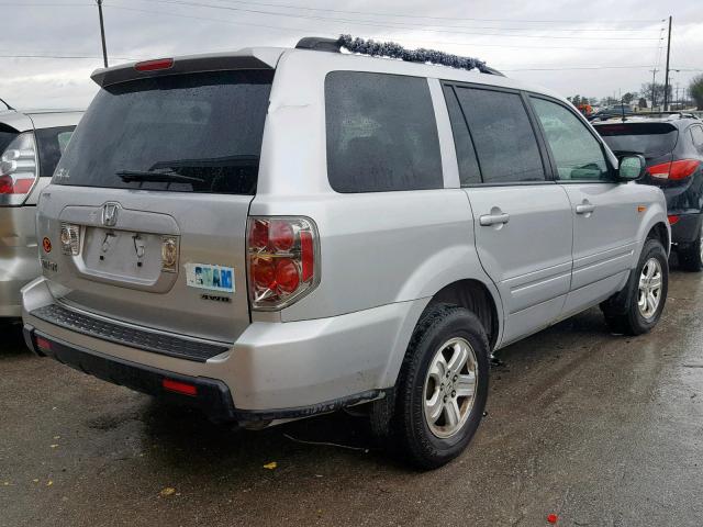 5FNYF18258B036213 - 2008 HONDA PILOT VP SILVER photo 4