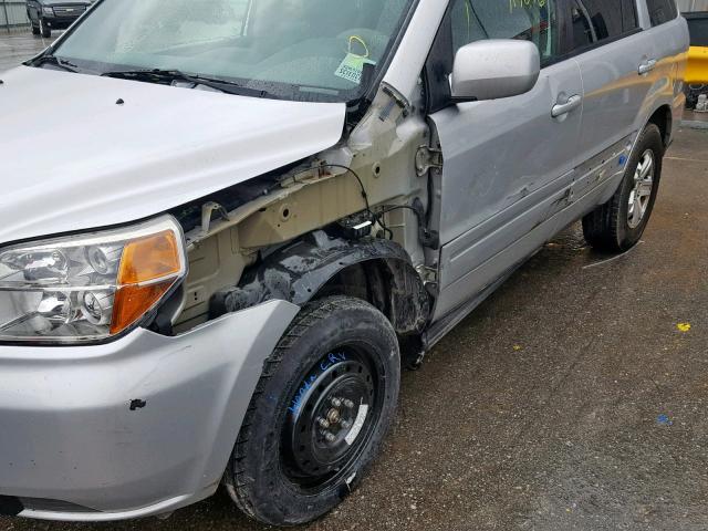 5FNYF18258B036213 - 2008 HONDA PILOT VP SILVER photo 9