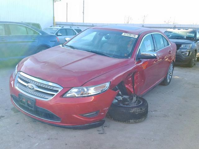 1FAHP2FW0BG138725 - 2011 FORD TAURUS LIM RED photo 2