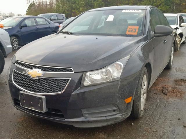 1G1PA5SG8D7108407 - 2013 CHEVROLET CRUZE LS BLACK photo 2