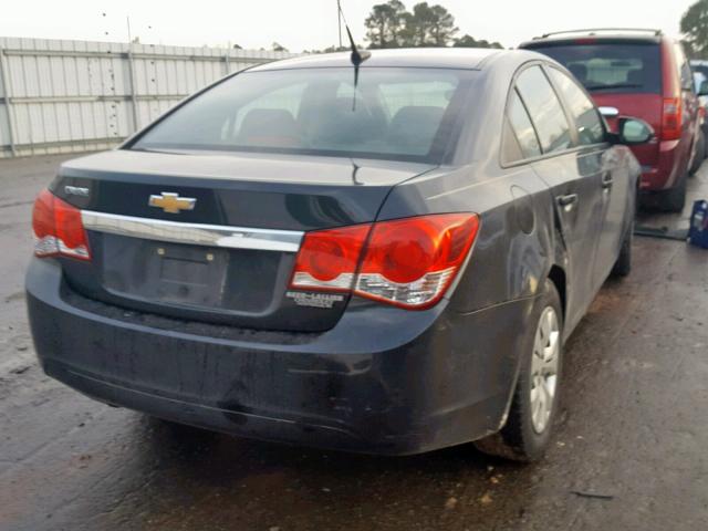 1G1PA5SG8D7108407 - 2013 CHEVROLET CRUZE LS BLACK photo 4