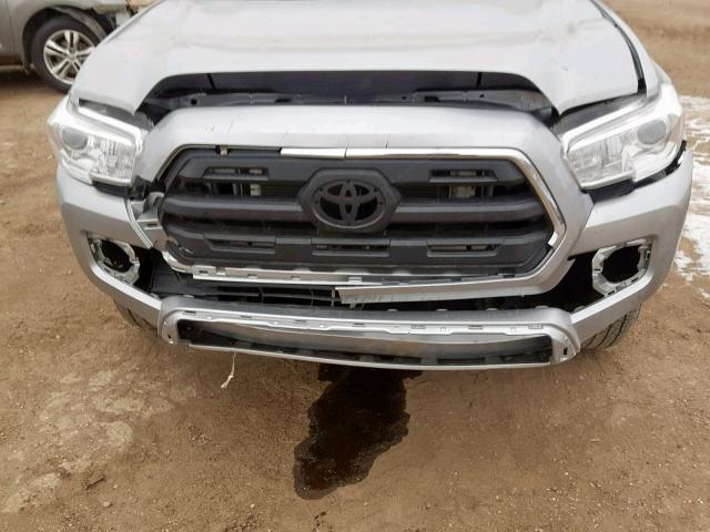 5TFCZ5ANXGX003547 - 2016 TOYOTA TACOMA DOU SILVER photo 9