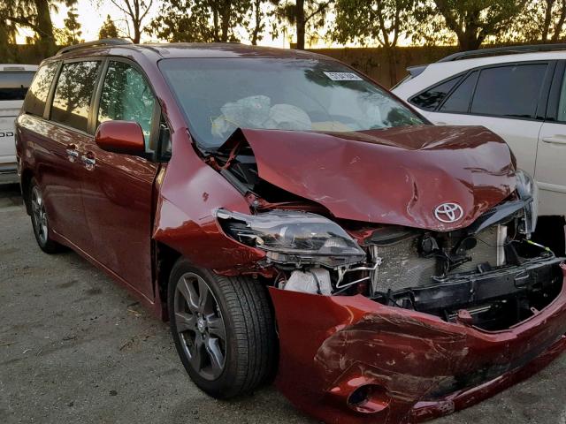 5TDXZ3DC5HS894631 - 2017 TOYOTA SIENNA SE RED photo 1