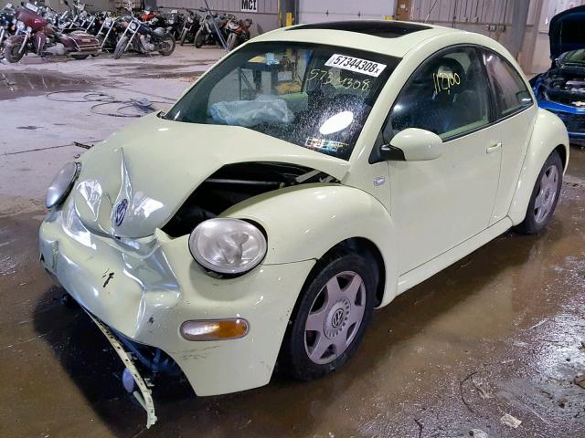 3VWCK21C51M471942 - 2001 VOLKSWAGEN NEW BEETLE YELLOW photo 2