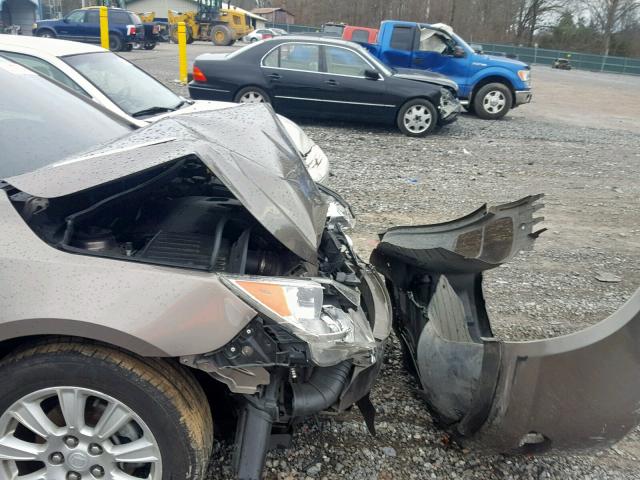 1G4GD5ER3CF310650 - 2012 BUICK LACROSSE P BROWN photo 9