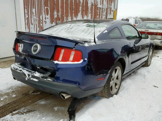 1ZVBP8CH7A5154453 - 2010 FORD MUSTANG GT BLUE photo 4