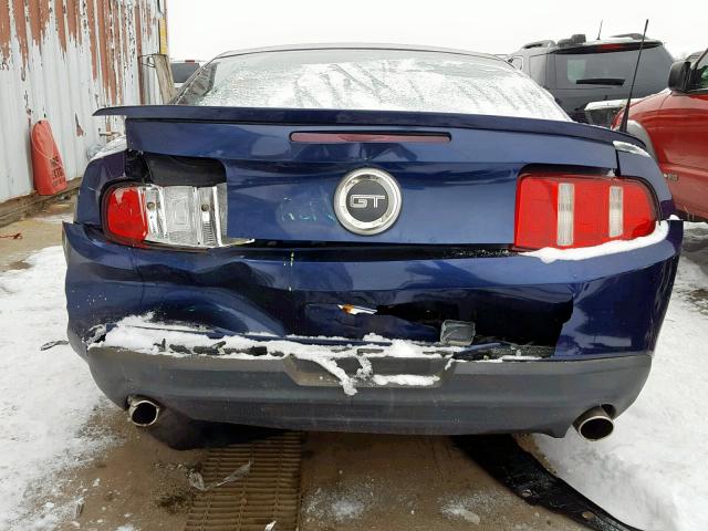 1ZVBP8CH7A5154453 - 2010 FORD MUSTANG GT BLUE photo 9
