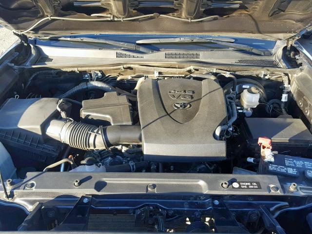 3TMAZ5CN6HM038114 - 2017 TOYOTA TACOMA DOU GRAY photo 7